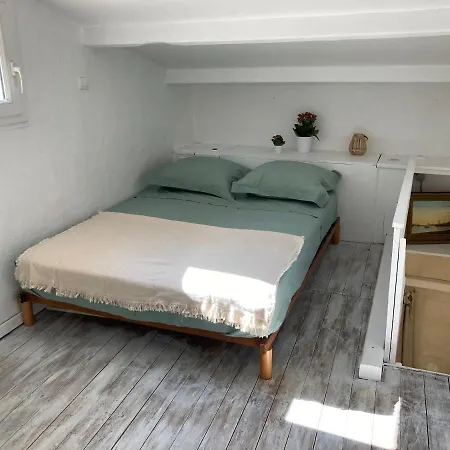 Maison Ensoleillee Au Milieu Des Pins Entre Et Cassis Villa